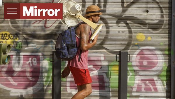 News graphic announcing Zoe, the world's first named heat wave