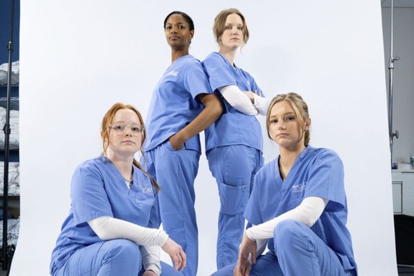 Saucony campaign featuring nursing students as endurance athletes