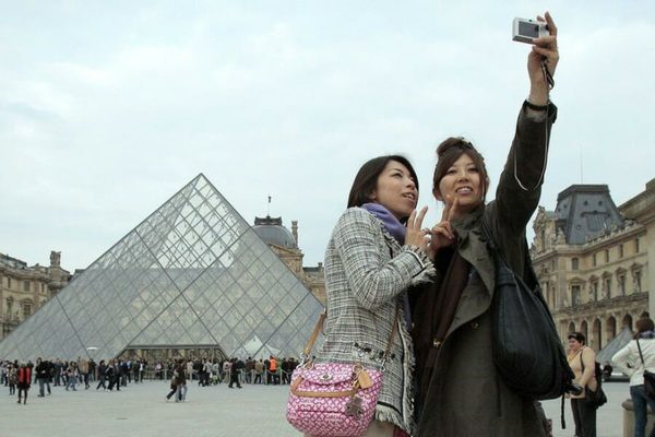 The Paris Syndrome and Coping with Tourism Disappointment