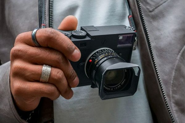 Leica Anti-AI Camera 900x600