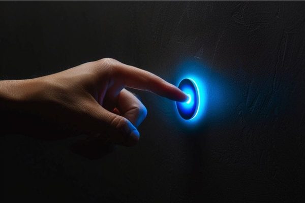 Facebook Brought Back the "Poke" Button ... Here's Why So Many People Started Using It Again