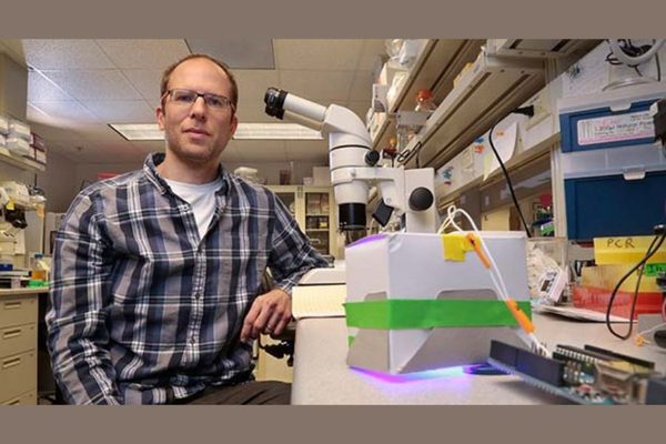Image: Neurobiologist Dr. Ithai Rabinowitch Photo by Robert Hood / Fred Hutch News Service