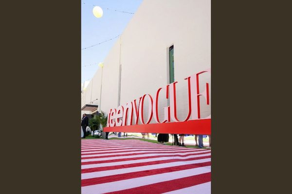 The Sad Shutdown of Teen Vogue: Teen Vogue