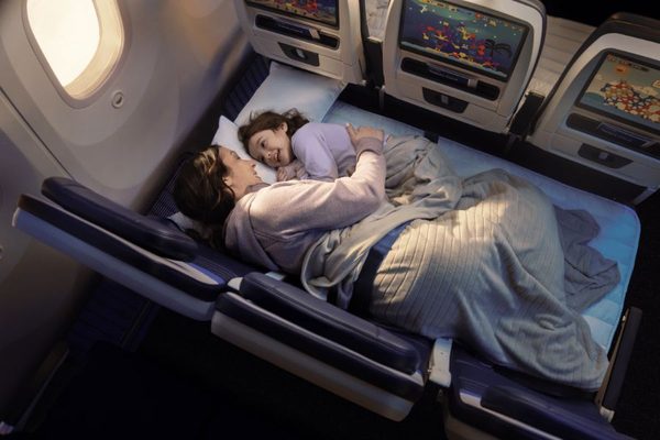 United Relaxed Row 900x600