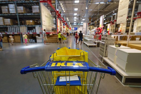 Strange Korean Video Trends, How Fabergé Sells Luxury and Ikea's Unexpected Ecommerce Experiment