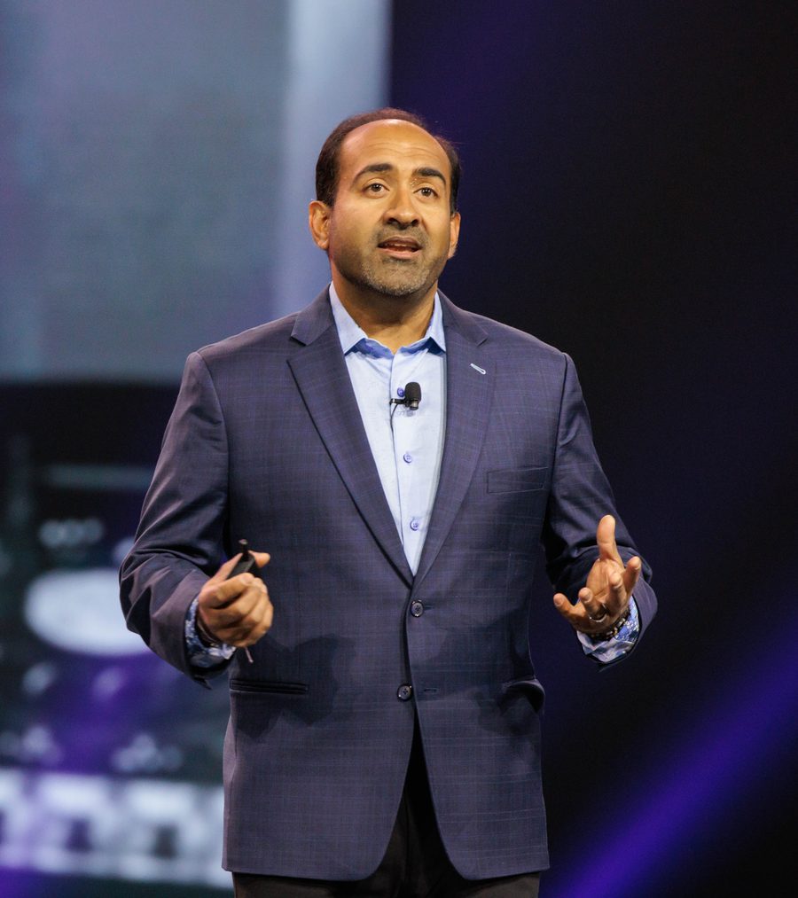 Rohit Bhargava delivering a keynote