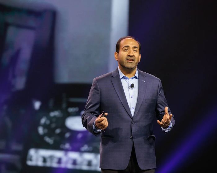 Rohit delivering a keynote in Las Vegas